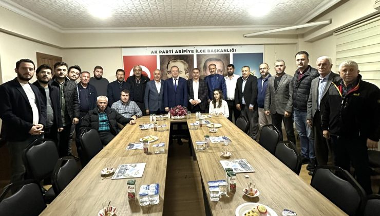 Büyükşehir Aday Adayı Rıdvan Duran’dan Ak Parti Arifiye İlçe teşkilatına ziyaret
