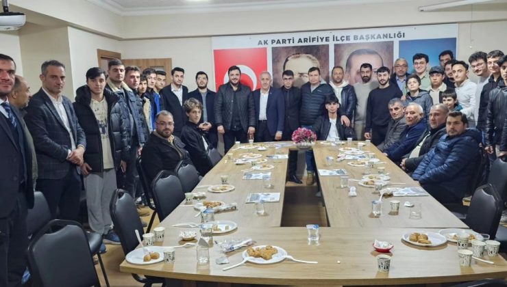 Sakarya’nın en genç meclis üyesi aday adaylığı başvurusu Arifiye’den…