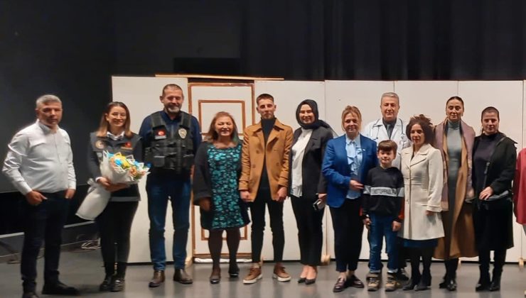 ‘En İyi Narkotik Polisi, Anne’ semineri