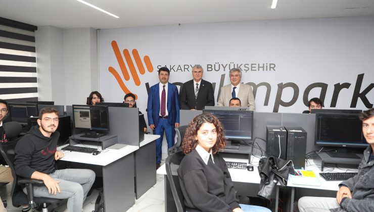 Geleceğe ışık olacak genç yazılımcılar keşfediliyor