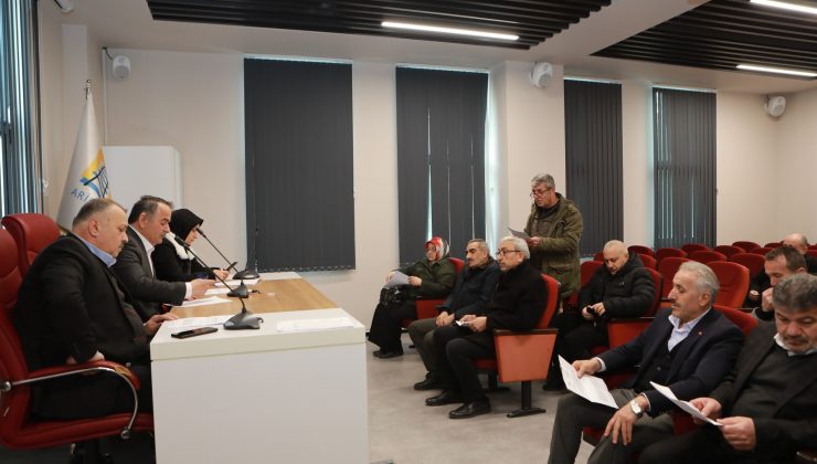 CHP Arifiye ziyaretlerde dile getirilen sıkıntıları meclise taşıdı