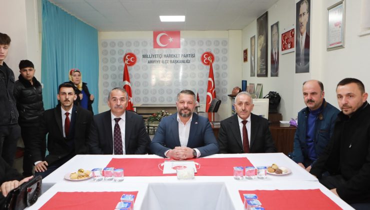 Karakullukçu’dan ilk ziyaret MHP Arifiye İlçe teşkilatına