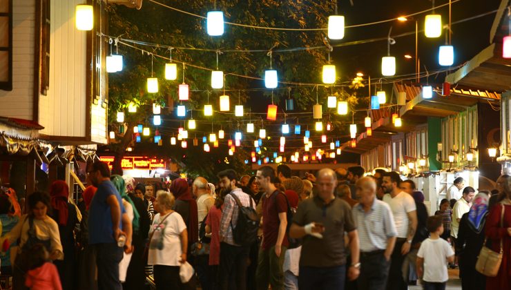 Ramazan Sokağı kapılarını açıyor