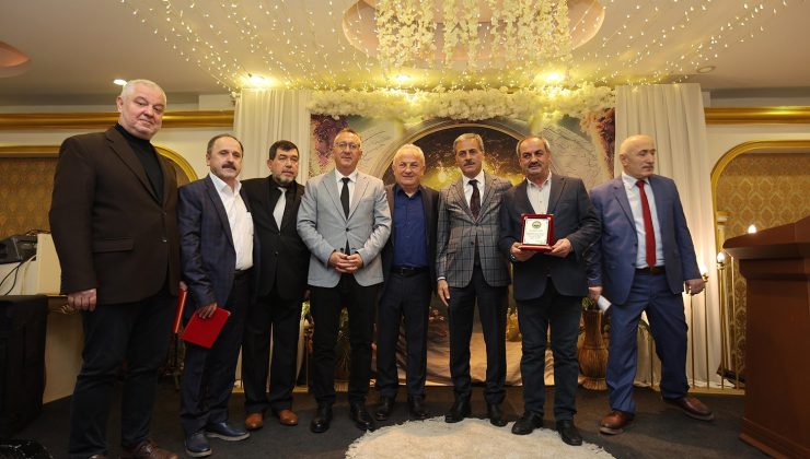 “Ekonomik olarak sürekli gelişen bir Sakarya hedefliyoruz”