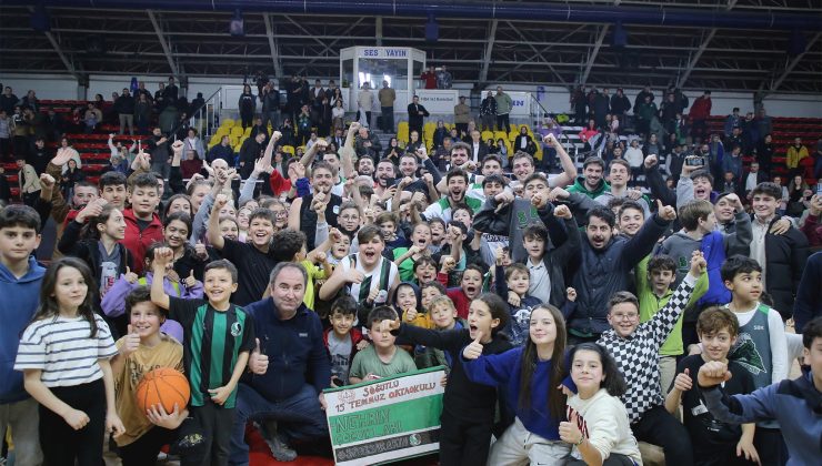 Büyükşehir Basket farklı galibiyetle son 16’da