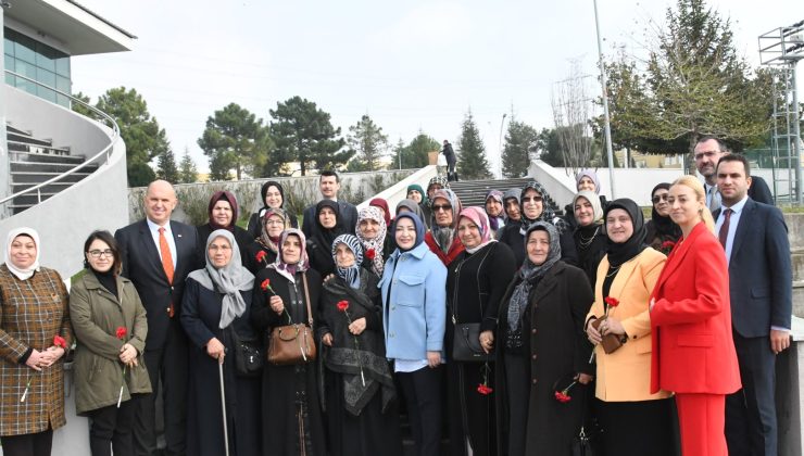 SAÜ, Şehit Ailelerini ağırladı