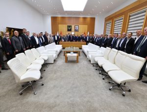Yusuf Alemdar, SESOB Başkanı Hasan Alişan ve esnaf yöneticilerini ağırladı