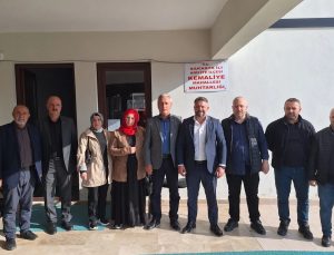MHP Arifiye İlçeden Muhtarlar Derneği Başkanı Kulaksız’a ziyaret