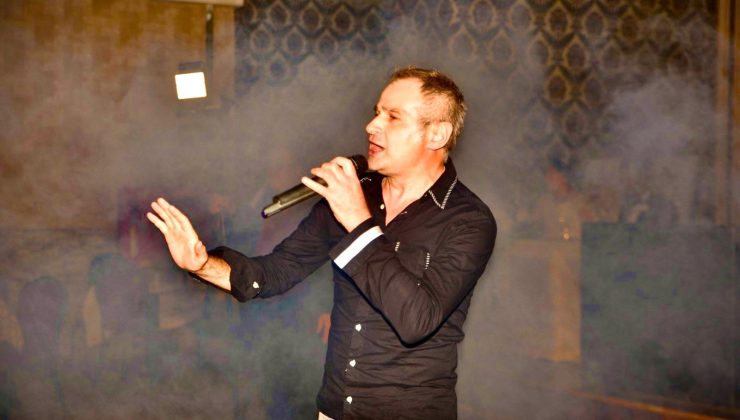 Akif Yener, yeni albüm ve konserleriyle sevenlerini coşturacak