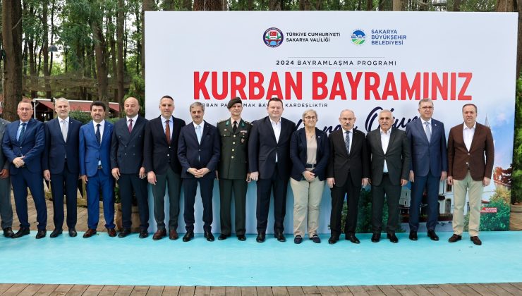 Şehir Protokolü Ormanpark’ta bayramlaştı