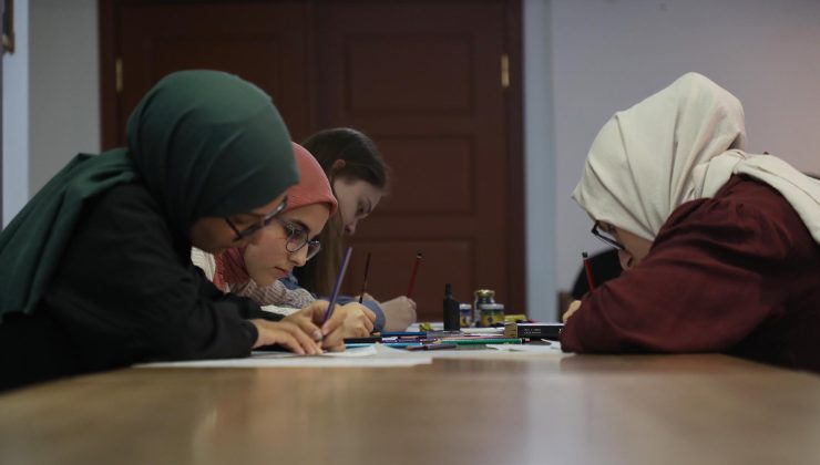 Geleneksel sanatlarda gençler yeteneklerini keşfediyor