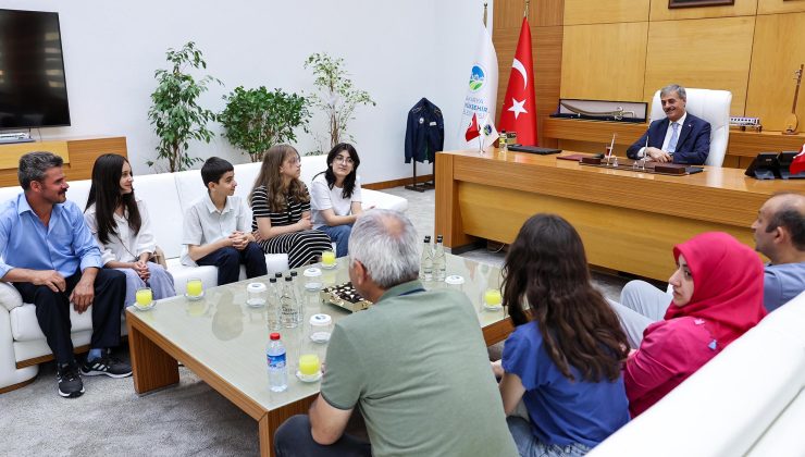 Sakarya’nın LGS şampiyonlarını misafir etti