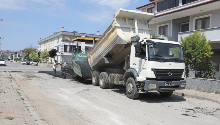Asfalt çalışmaları Yenigün Caddesinde