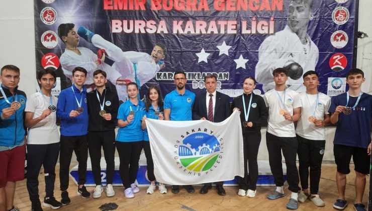 Bursa’da fırtına olup estiler