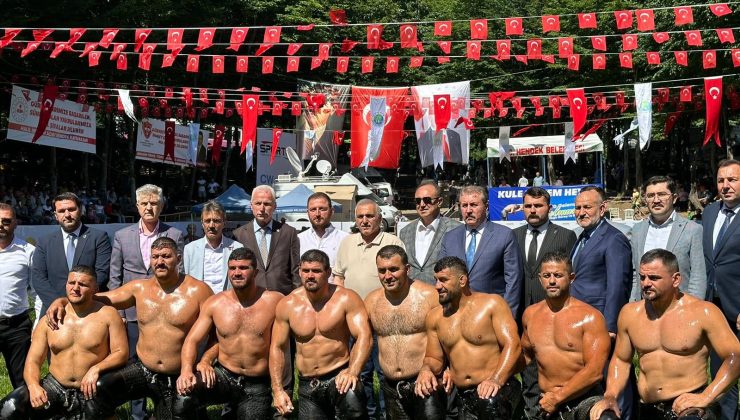 Selman Dede Yağlı Güreşleri, coşkulu anlara sahne oldu