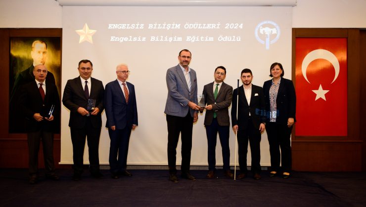 SAÜ’ye Engelsiz Bilişim Eğitim Ödülü