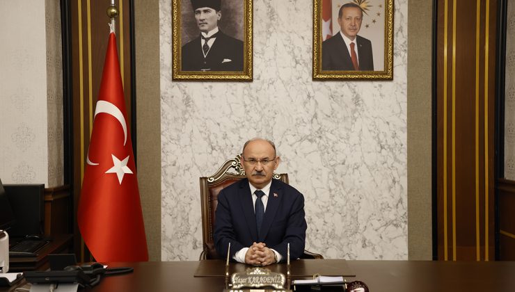 Vali Yaşar Karadeniz’in Mevlid Kandili Mesajı