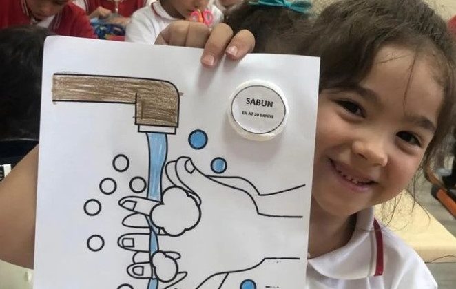  Dünya El Yıkama Gününde, doğru el yıkama tekniği öğretildi