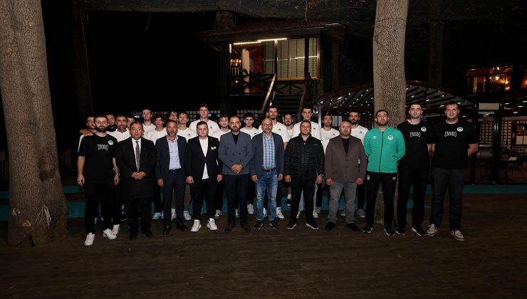 Büyükşehir Basketbol yeni sezon öncesi kenetlendi