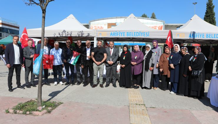 Arifiye Ak Kadınlardan Filistin’e destek kermesi