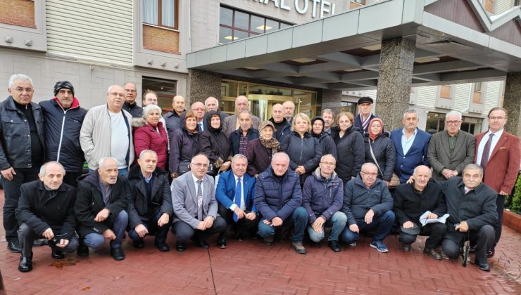 Öğretmenler Gününde Arifiye Mezunlarından duygu dolu buluşma