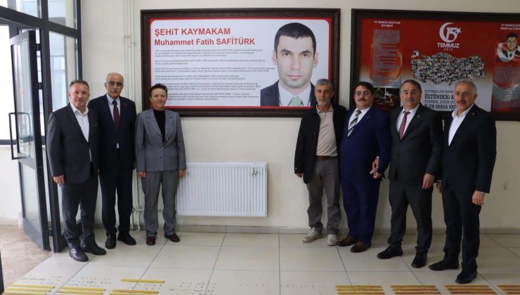 Şehadetinin Sene-i Devriyesinde İmza Günü Etkinliği