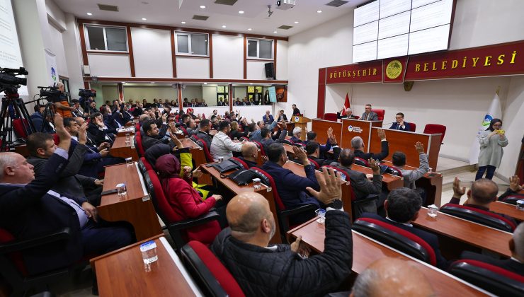 Büyükşehir Kasım Meclisi toplandı