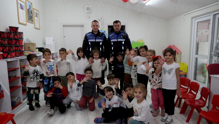 Sakarya’nın minikleri trafik kurallarını öğreniyor