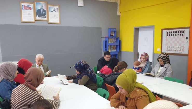 Milli Egemenlik İlk-Ortaokulu’nda “Ailemle Kitap Okuyorum” Etkinliği 