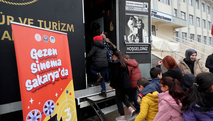 Gezen Sinema Tırı çocukları beyaz perdeyle buluşturuyor