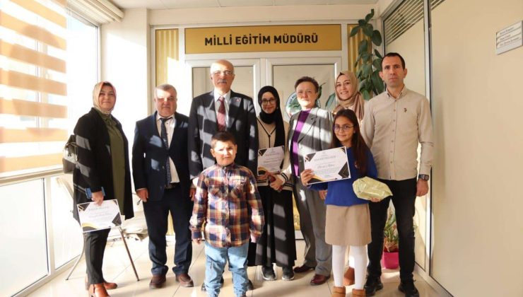 “El Ele Gönül Gönüle Hep Birlikte” Projesi  İlçe Birincileri Ödüllendirildi