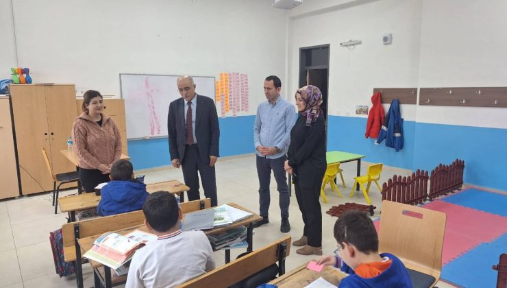 İlçe Milli Eğitim Müdüründen Arifiye İlkokulu’na Ziyaret