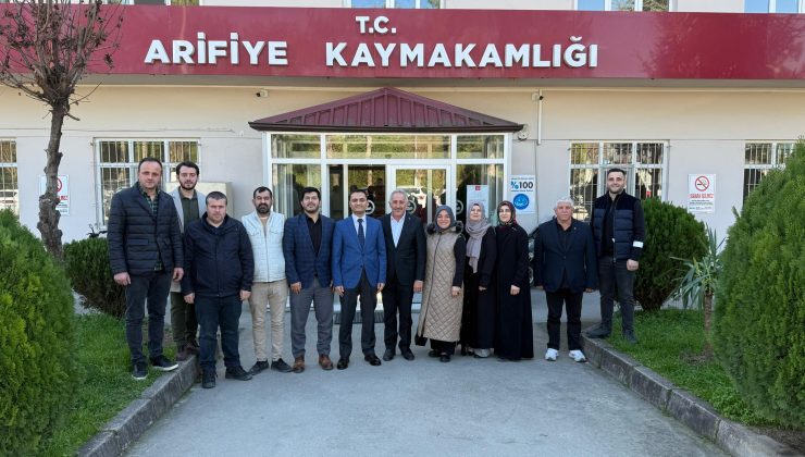 Kaymakam Ahmet Can Pınar’ı makamında ziyaret ettiler.