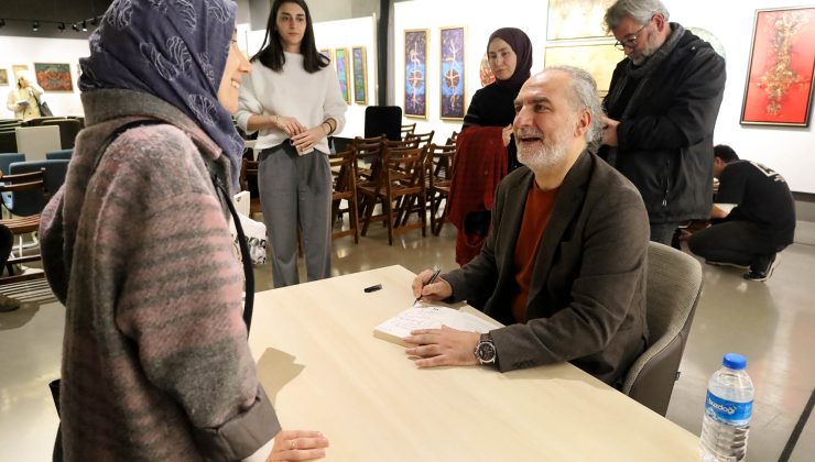 Tarık Tufan : “Sosyal medyada neden bu kadar görünmek istiyoruz?”