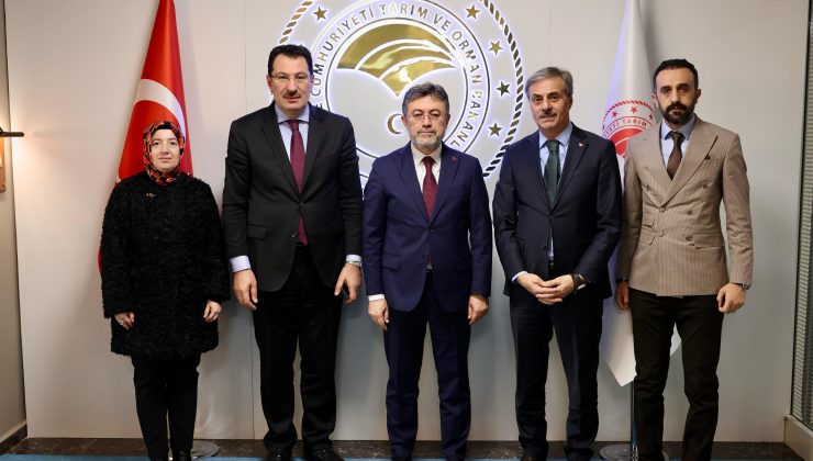 Bakan Yumaklı ile 3 projeyi görüştü