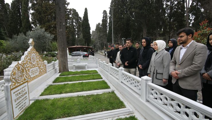 AK Parti’den Tenzile Erdoğan’ın Kabrine Bayram Öncesi Ziyaret