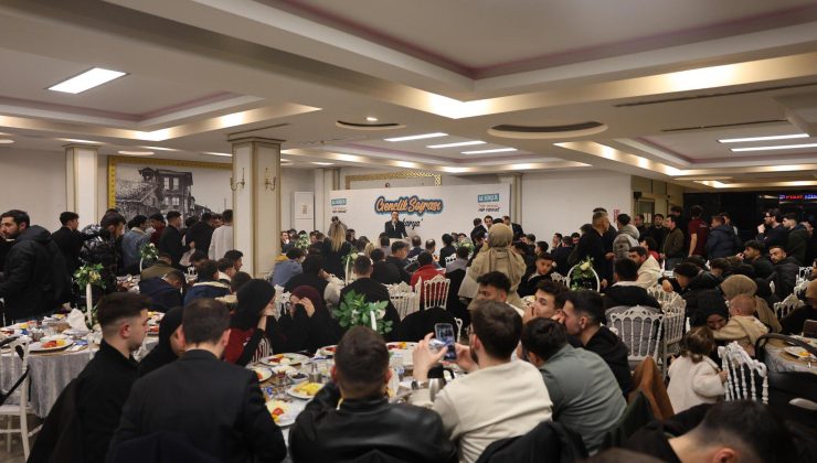 AK GENÇLİK, SAHUR SOFRASINDA BULUŞTU