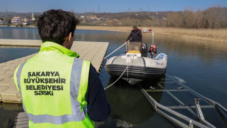 Göl suyunun parametreleri sık sık inceleniyor