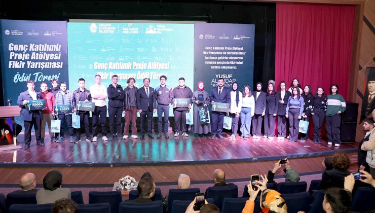 “Uzaydan dünyayı görmek tarifsizdi”