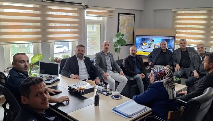 MHP Arifiye İlçeden anlamlı ziyaret