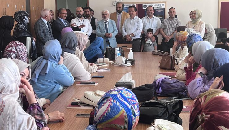 Sakarya’da “Din, Ahlak ve Değer Alanı Öğretmen Seminerleri” Başarıyla Tamamlandı.