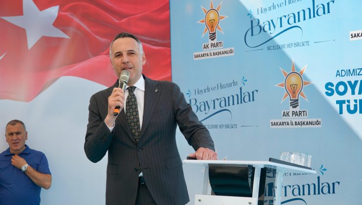 AK Parti Sakarya’da Bayramlaşma Coşkusu