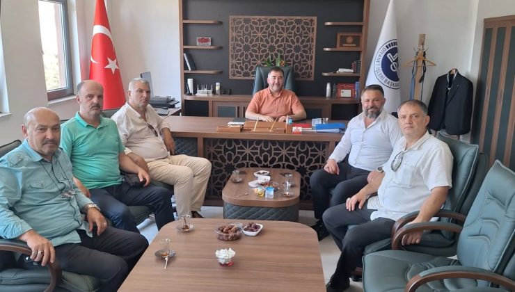 Hac Vazifesini Yerine Getiren Müftü Cüre’yi ziyaret ettiler