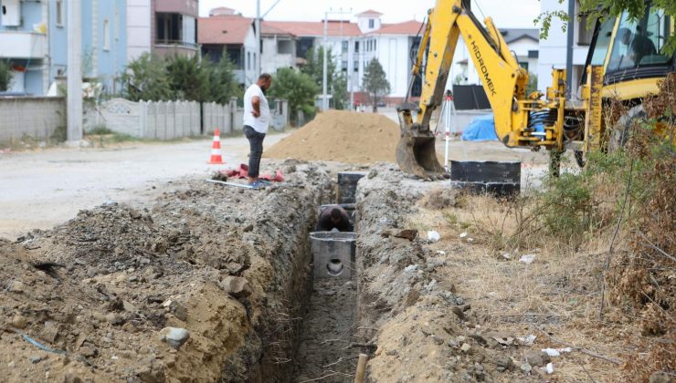Arifiye Belediyesi Yeni Yerleşim Bölgelerinde Altyapı Çalışmalarına Devam Ediyor