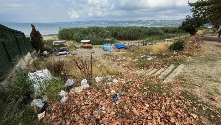 Arifiye Gölbaşı Park’ta çevre rezaleti