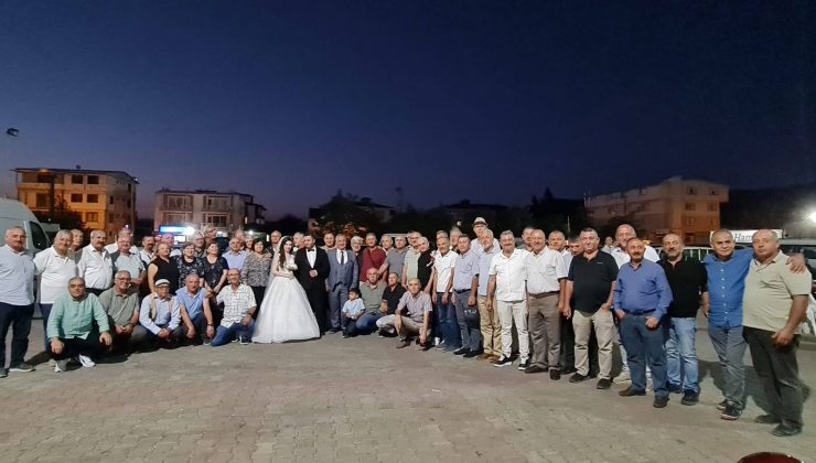 Arifiye Öğretmen Okulu Mezunları İznik’te düğünde buluştu