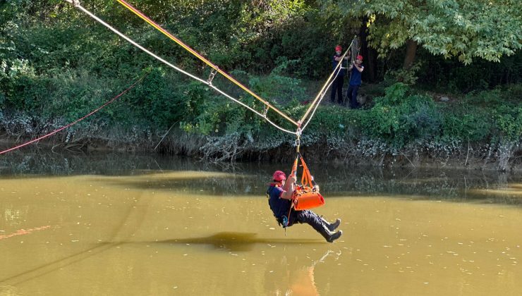 Sakarya Nehri üzerinde nefes kestiler
