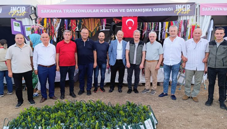 İncir Festivalinde Fidan dağıttılar