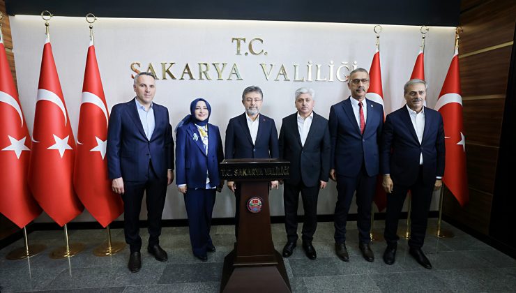Bakan Yumaklı Sakarya’ya geldi