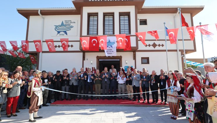 Manav Kültür Evi’ne Muhteşem Açılış